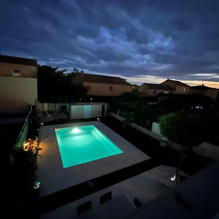 Avec Piscine Privee Proche Des Plages *